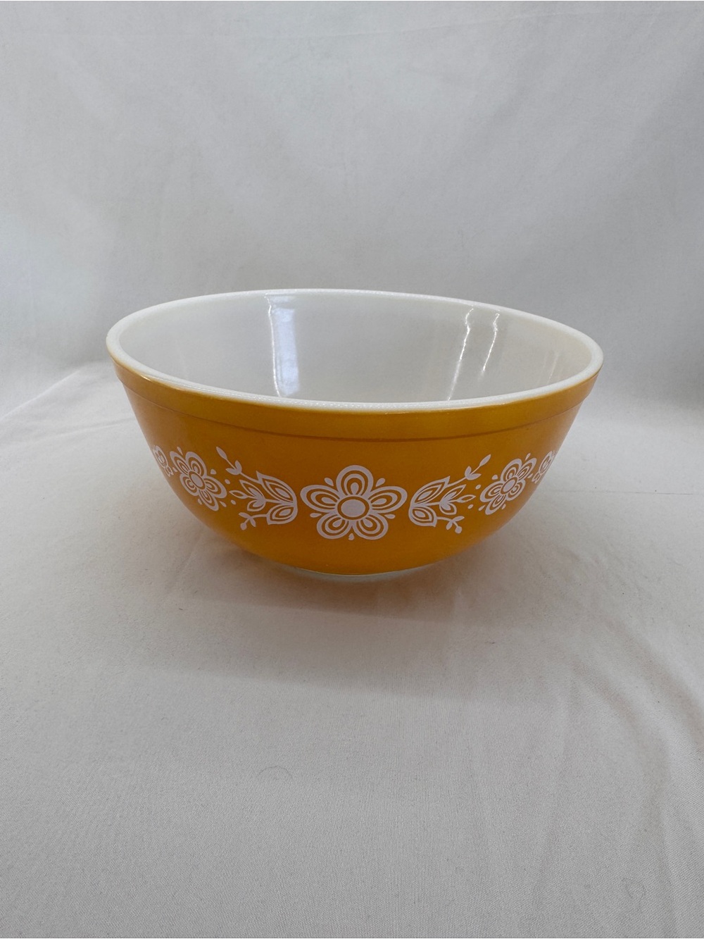Vintage PYREX Butterfly Gold 2-1/2 Qt Mixing Bowl #403 First Production Run 1972